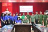 Chi đoàn Thư viện tỉnh Lào Cai phối hợp khai trương Tủ sách Thanh niên và ký cam kết luân chuyển sách tại Công An phường Nghĩa Lộ