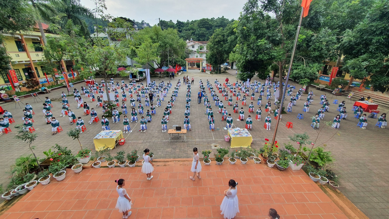 Thư viện tỉnh Lào Cai tổ chức Ngày hội Internet, Stem và Văn hóa đọc năm 2021 với chủ đề “Khơi nguồn sáng tạo - Kết nối tri thức và cuộc sống”