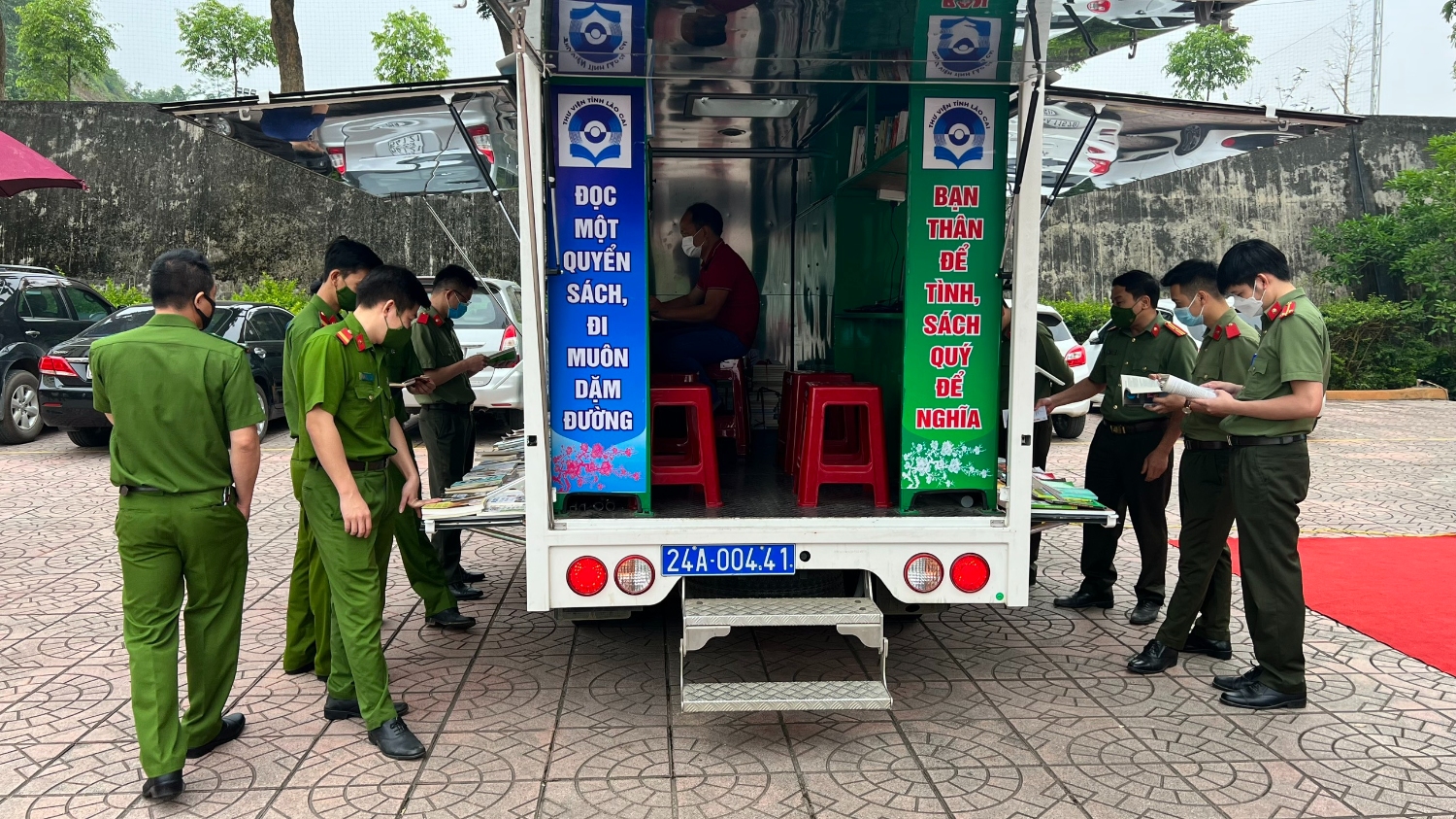 z3356838668533 7c4bc9a16d3e14a2efe14bc35b5b634c