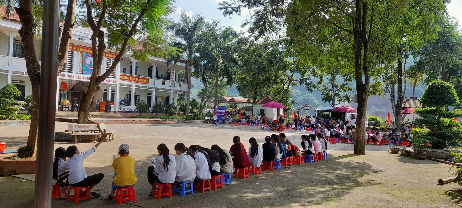 cốc mỳ