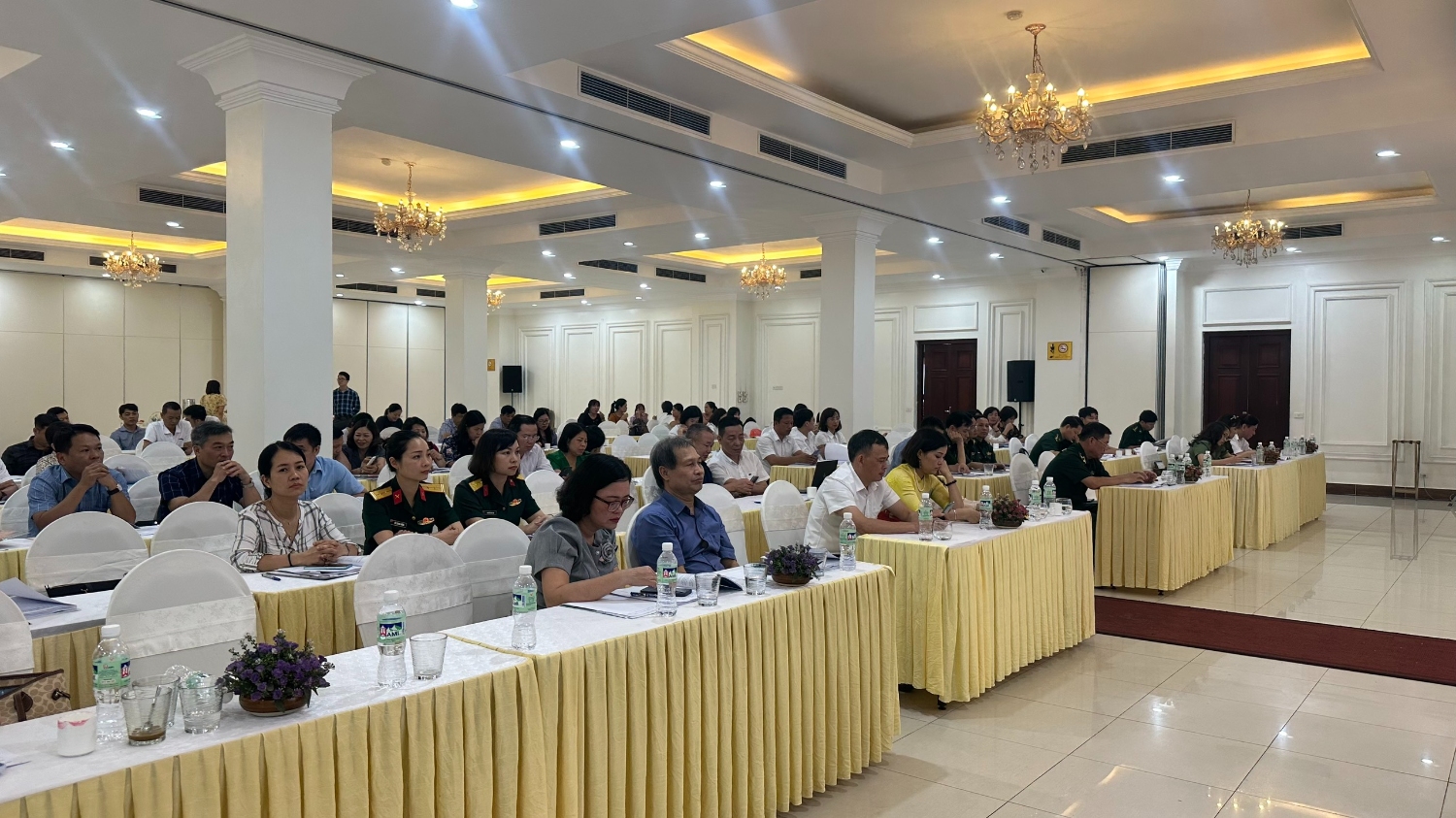 z4417172568140 880ab73d3791c0218cd793982b1700d5 (1)