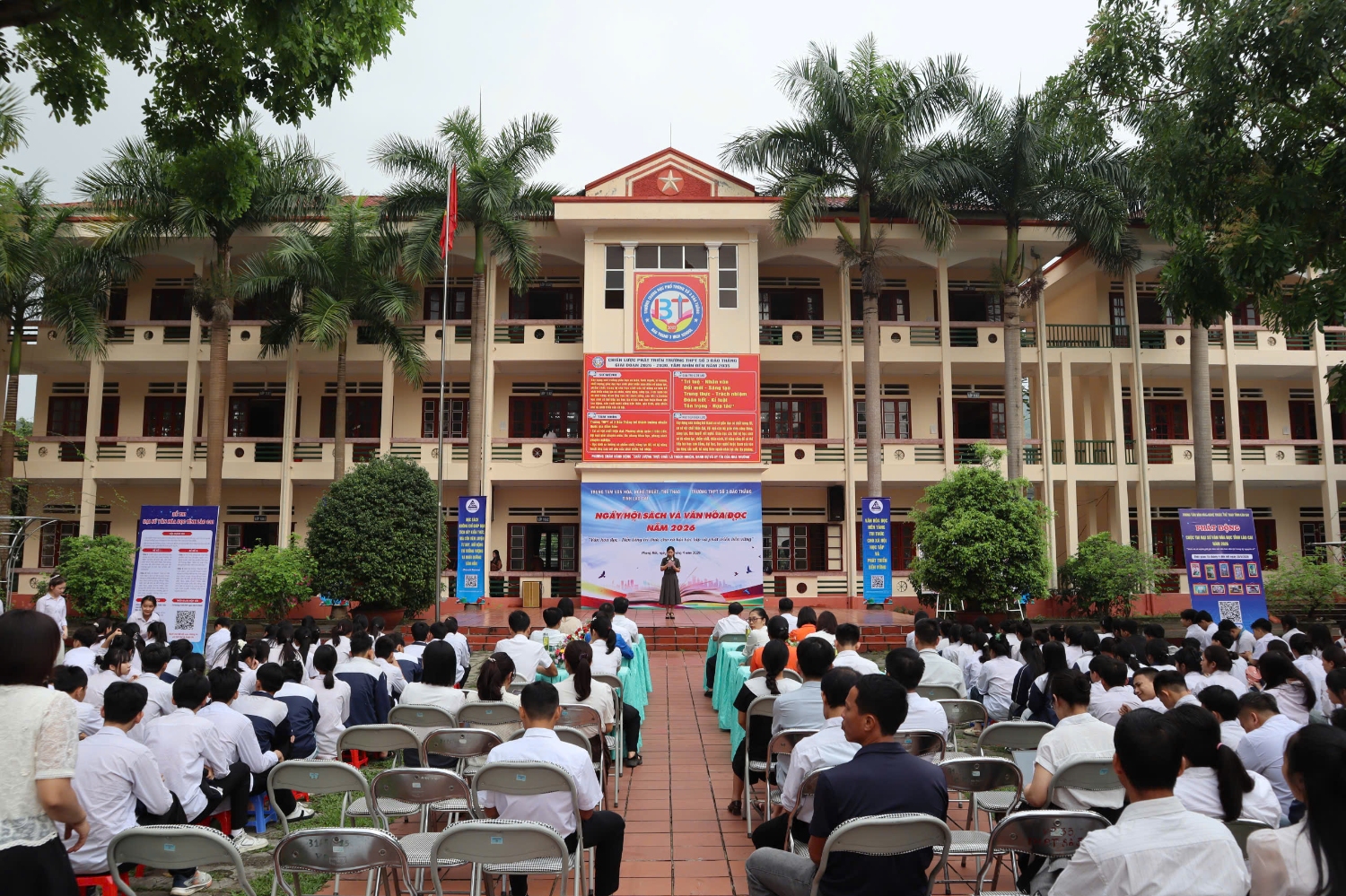 Quang cảnh chương trình.