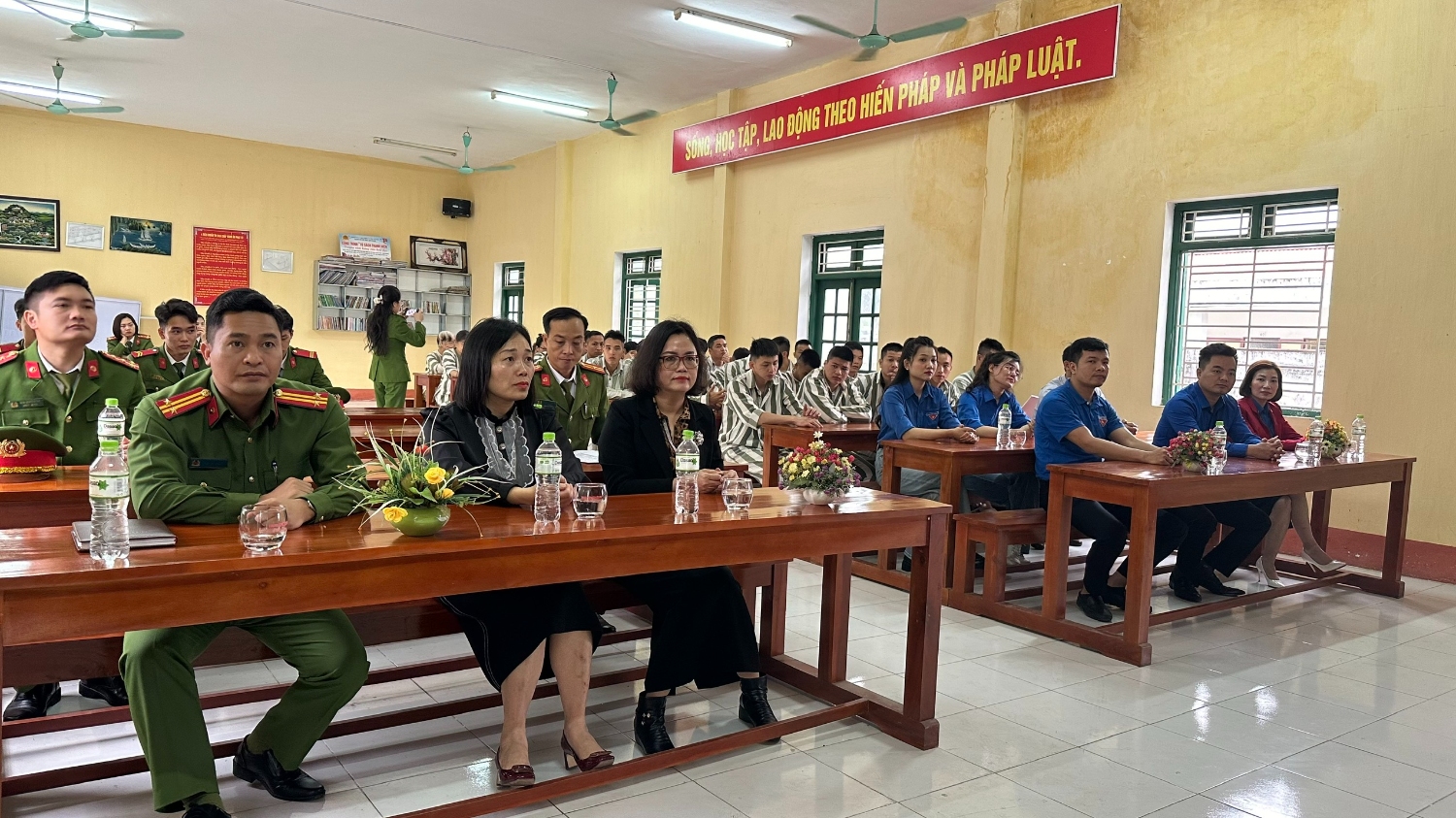 đại biểu trtr