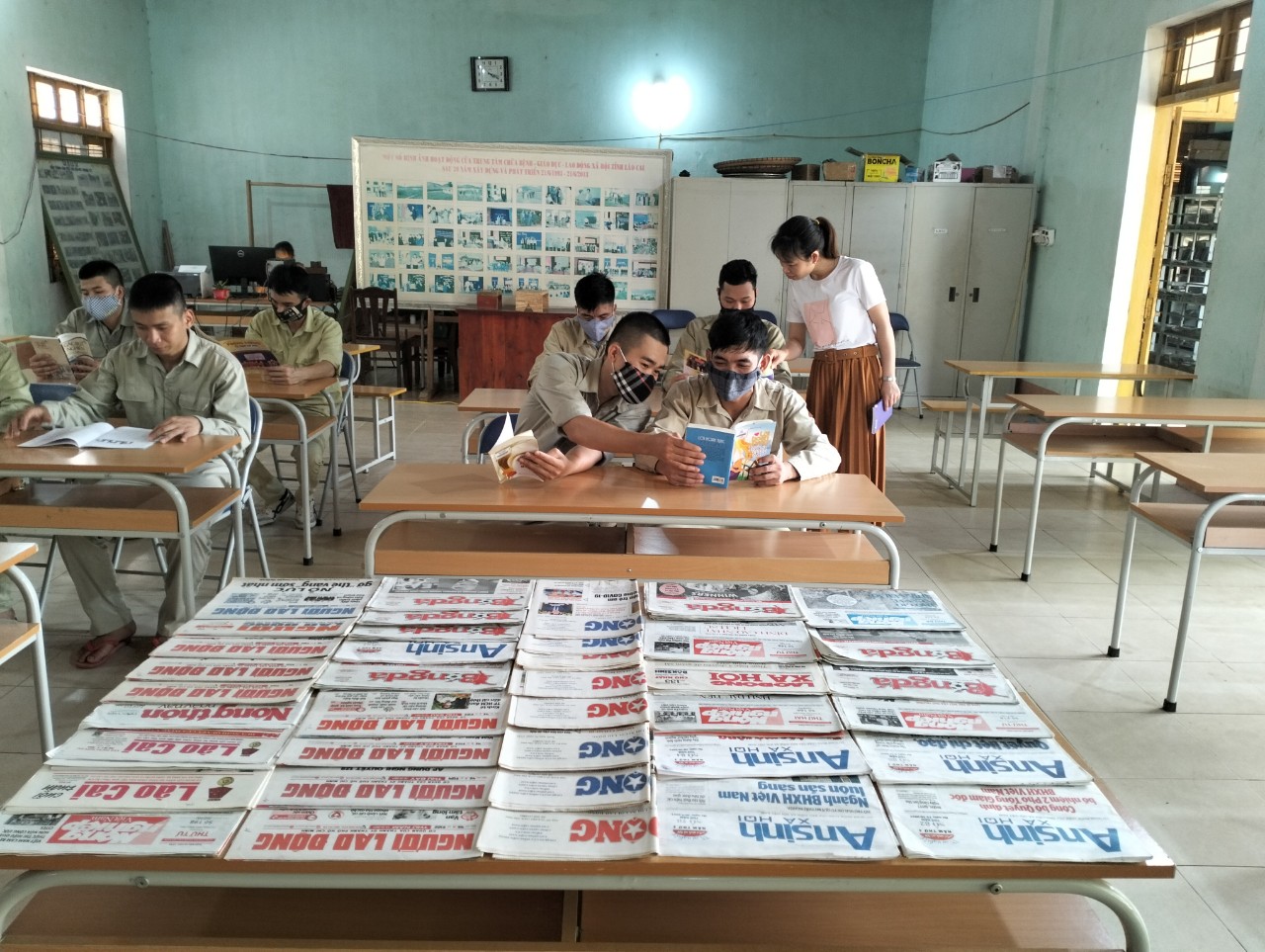 Giờ đọc sách của học viên
